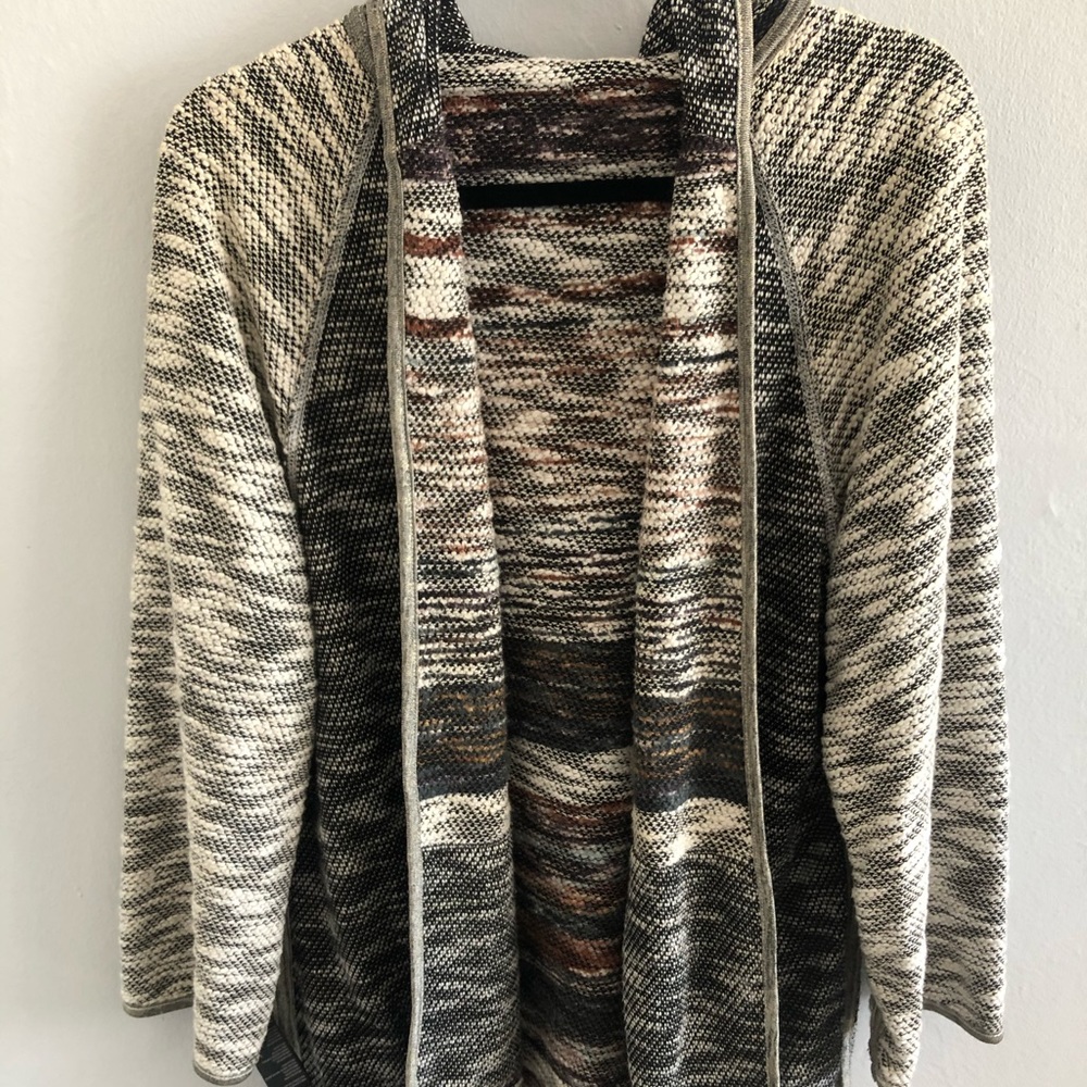 Loose fitting open jacket